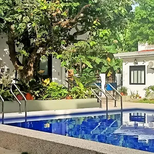 4* Курортный комплекс Alona Whitehouses